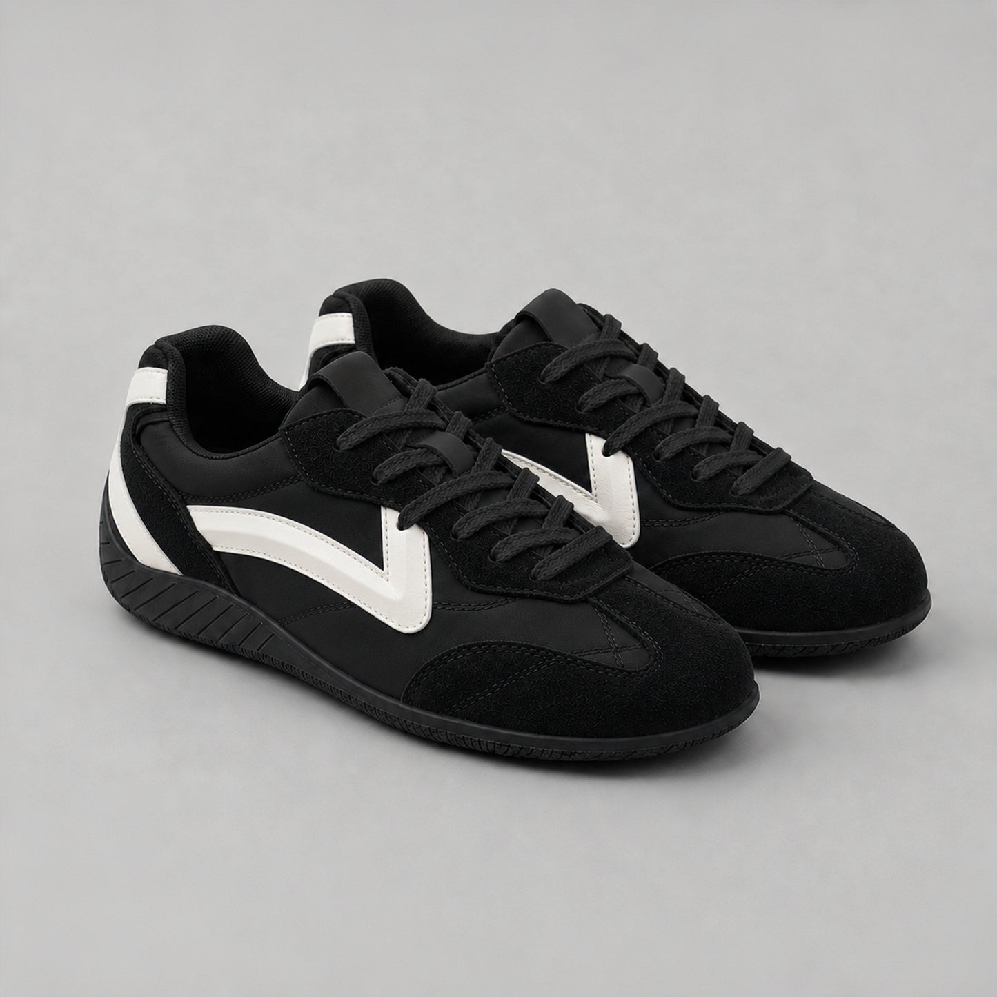 Retro Racing Sneakers - Black